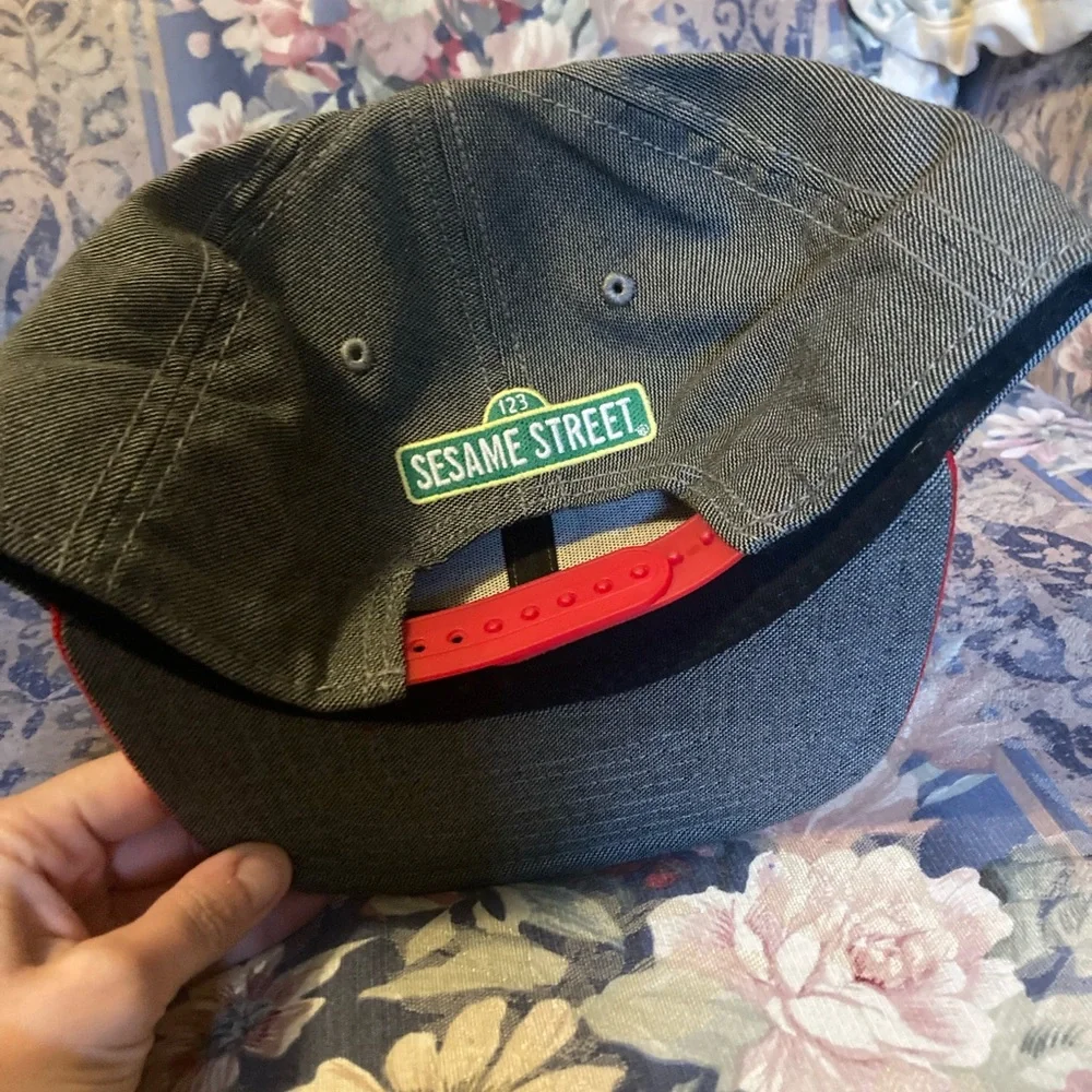 Elmo snap back - Picture 5 of 5